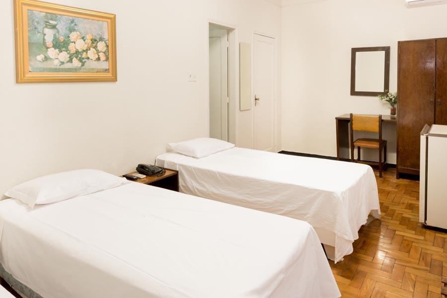 Economic Center Hotel Divinopolis Luaran gambar
